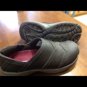 Slip on Merrell Shoe Women's size 7